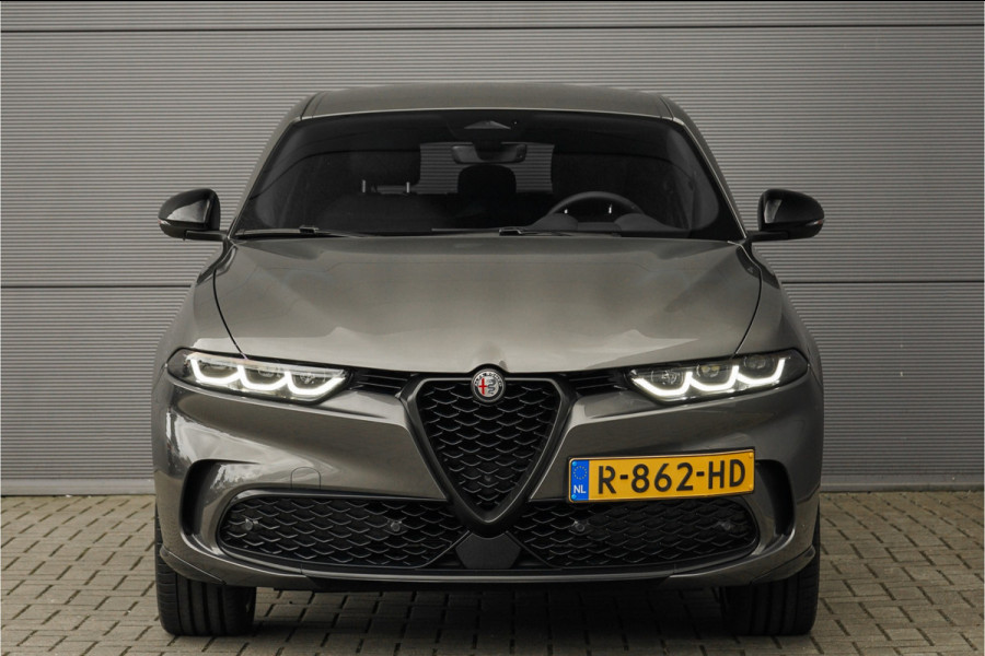 Alfa Romeo Tonale 1.5T Hybrid Veloce 160PK H/K Matrix LED 20"
