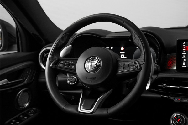 Alfa Romeo Tonale 1.5T Hybrid Veloce 160PK H/K Matrix LED 20"