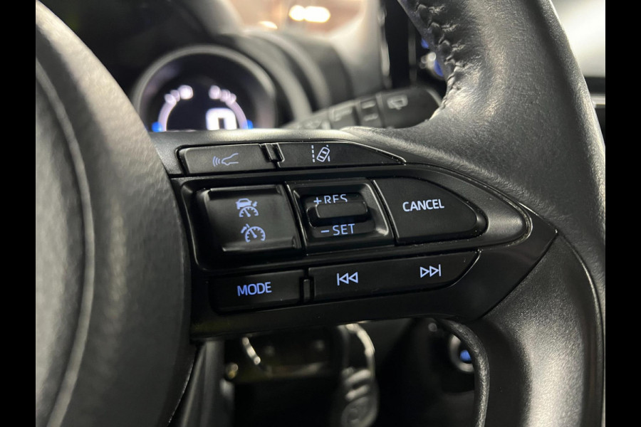 Toyota Yaris 1.5 Hybrid Dynamic | Carplay | Camera | Cruise|