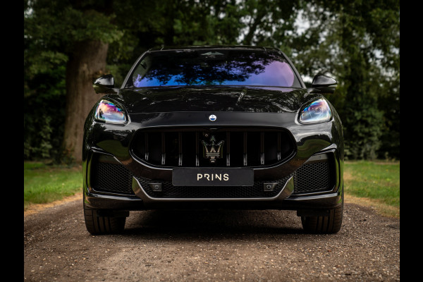 Maserati Grecale 3.0 V6 Trofeo 530pk | Pano-dak | Sonus Faber | Stoelventilatie | Luchtvering