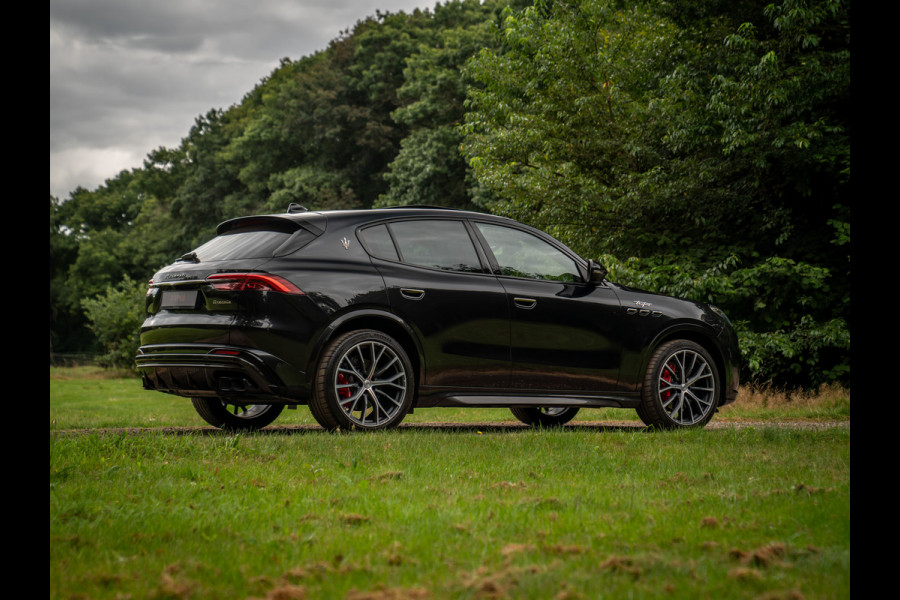 Maserati Grecale 3.0 V6 Trofeo 530pk | Pano-dak | Sonus Faber | Stoelventilatie | Luchtvering