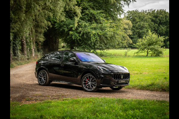 Maserati Grecale 3.0 V6 Trofeo 530pk | Pano-dak | Sonus Faber | Stoelventilatie | Luchtvering