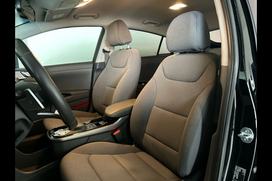 Hyundai IONIQ Comfort EV 38 kWh | Auto in nieuwstaat! | Infinity sound | Stoelverwarming | Soh (batterijcheck) 97,1 %