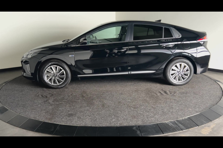 Hyundai IONIQ Comfort EV 38 kWh | Auto in nieuwstaat! | Infinity sound | Stoelverwarming | Soh (batterijcheck) 97,1 %
