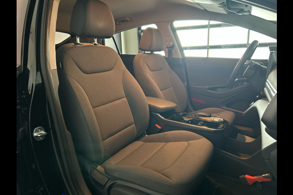 Hyundai IONIQ Comfort EV 38 kWh | Auto in nieuwstaat! | Infinity sound | Stoelverwarming | Soh (batterijcheck) 97,1 %