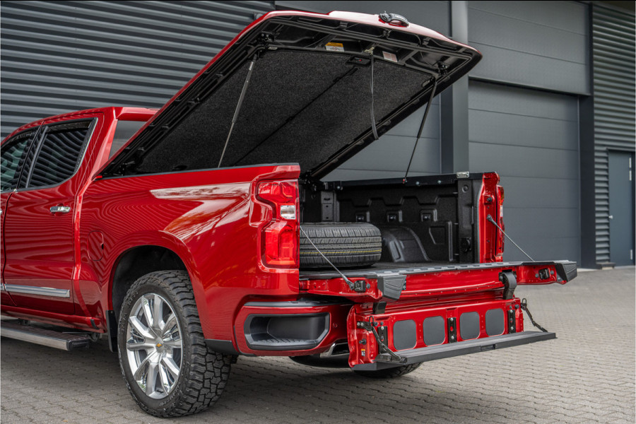 Chevrolet Silverado 6.2 V8 High Country LPG - Trainhorn- Tonneaucover- Mickey Thompson
