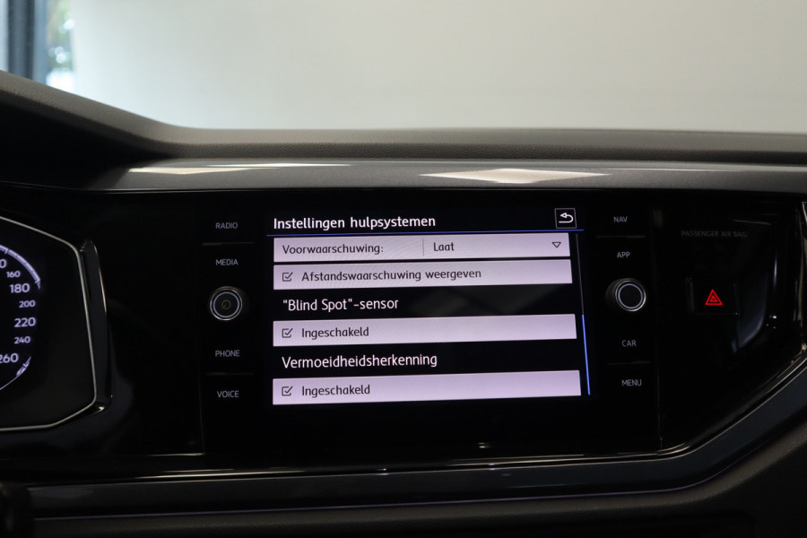 Volkswagen Polo 1.0 TSI Comfortline Panoramadak Navigatie Full-led