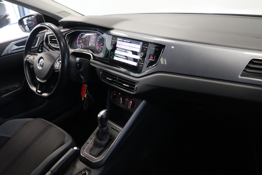 Volkswagen Polo 1.0 TSI Comfortline Panoramadak Navigatie Full-led