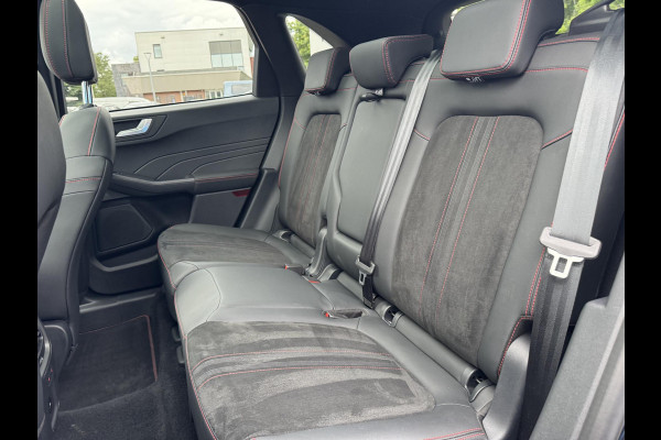Ford Kuga 2.5 FHEV ST-Line X | SCI | 190pk | Driver Assistance Pack | Winterpack | Panoramadak | Technology Pack | Geen Stekker nodig | All Season banden