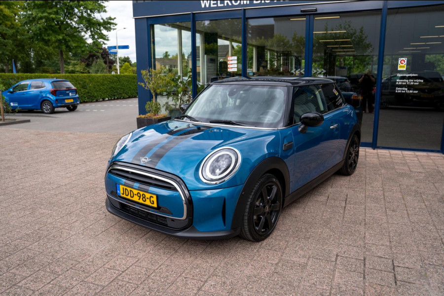 MINI Cooper 1.5 Classic | Prijs rijklaar incl. 12 mnd garantie | Lmv Navi Camera Pdc Apple/Android Stoelverw