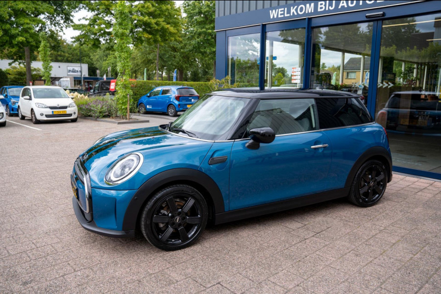 MINI Cooper 1.5 Classic | Prijs rijklaar incl. 12 mnd garantie | Lmv Navi Camera Pdc Apple/Android Stoelverw