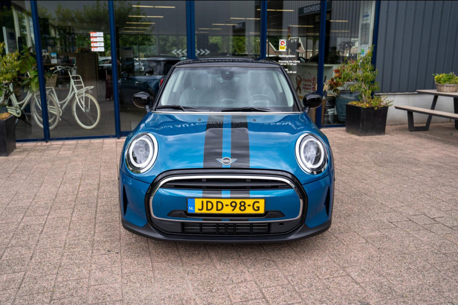 MINI Cooper 1.5 Classic | Prijs rijklaar incl. 12 mnd garantie | Lmv Navi Camera Pdc Apple/Android Stoelverw
