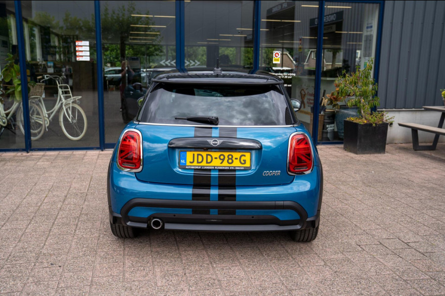 MINI Cooper 1.5 Classic | Prijs rijklaar incl. 12 mnd garantie | Lmv Navi Camera Pdc Apple/Android Stoelverw