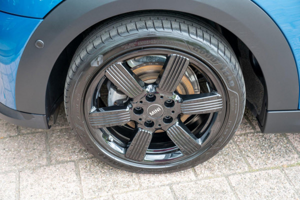 MINI Cooper 1.5 Classic | Prijs rijklaar incl. 12 mnd garantie | Lmv Navi Camera Pdc Apple/Android Stoelverw
