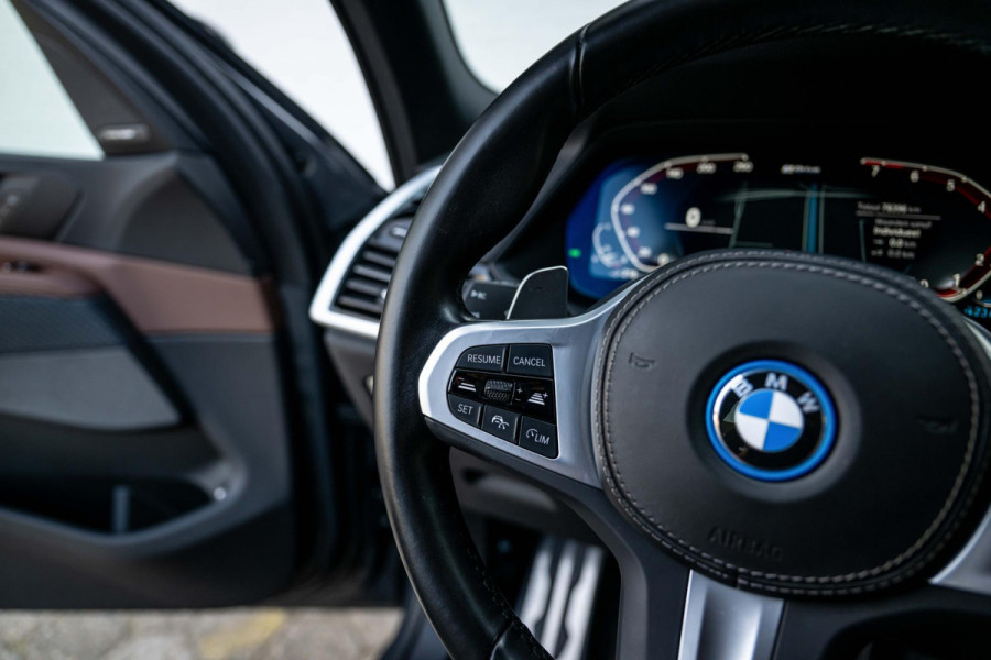 BMW X5 xDrive45e 394pk M-Sport 4-Wielsturing H/K Trekhaak
