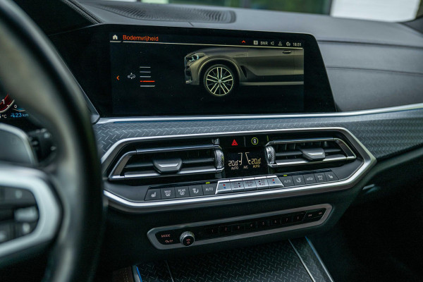 BMW X5 xDrive45e 394pk M-Sport 4-Wielsturing H/K Trekhaak