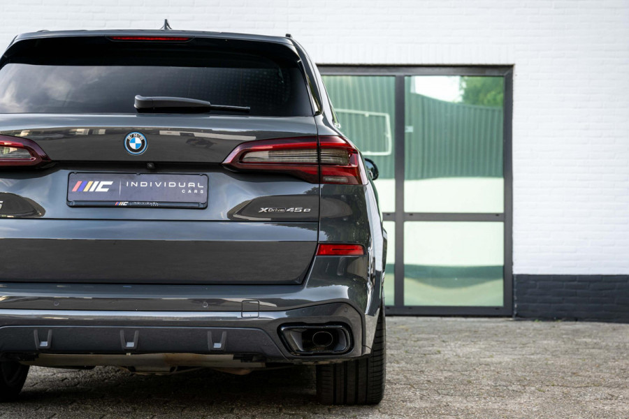 BMW X5 xDrive45e 394pk M-Sport 4-Wielsturing H/K Trekhaak