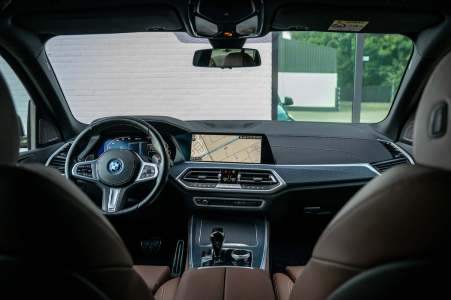 BMW X5 xDrive45e 394pk M-Sport 4-Wielsturing H/K Trekhaak