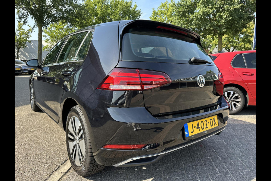 Volkswagen e-Golf E-DITION Dealer onderhouden | Origineel Nederlandse auto met NAP | Rijklaar geleverd met 12 mnd BOVAG Garantie