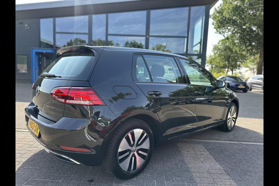 Volkswagen e-Golf E-DITION Dealer onderhouden | Origineel Nederlandse auto met NAP | Rijklaar geleverd met 12 mnd BOVAG Garantie