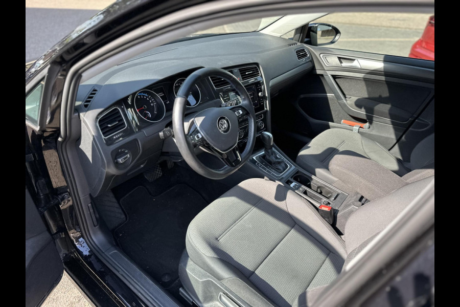 Volkswagen e-Golf E-DITION Dealer onderhouden | Origineel Nederlandse auto met NAP | Rijklaar geleverd met 12 mnd BOVAG Garantie
