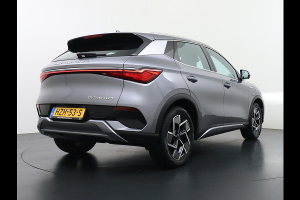 BYD ATTO 3 Design VAN: 29.900,- VOOR: 26.770,- UW HERFSTVOORDEEL: 3.130,- Complete Auto | Panoramadak | Elektrische Kofferbak | 360° Camera | Rijklaar incl. Fabrieksgarantie t/m 2029 | Aandrijflijn & Accu tot 2031!