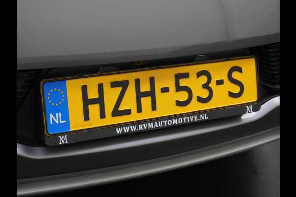 BYD ATTO 3 Design VAN: 29.900,- VOOR: 26.770,- UW HERFSTVOORDEEL: 3.130,- Complete Auto | Panoramadak | Elektrische Kofferbak | 360° Camera | Rijklaar incl. Fabrieksgarantie t/m 2029 | Aandrijflijn & Accu tot 2031!
