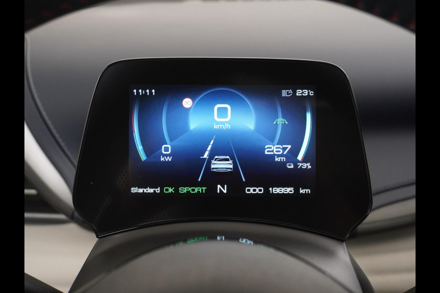BYD ATTO 3 Design VAN: 29.900,- VOOR: 26.770,- UW HERFSTVOORDEEL: 3.130,- Complete Auto | Panoramadak | Elektrische Kofferbak | 360° Camera | Rijklaar incl. Fabrieksgarantie t/m 2029 | Aandrijflijn & Accu tot 2031!