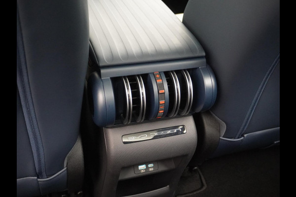 BYD ATTO 3 design VAN: 29.900,- VOOR: 26.770,- UW HERFSTVOORDEEL: 3.130,- Complete Auto | Panoramadak | Elektrische Kofferbak | 360° Camera | Rijklaar incl. Fabrieksgarantie t/m 2029 | Aandrijflijn & Accu tot 2031!