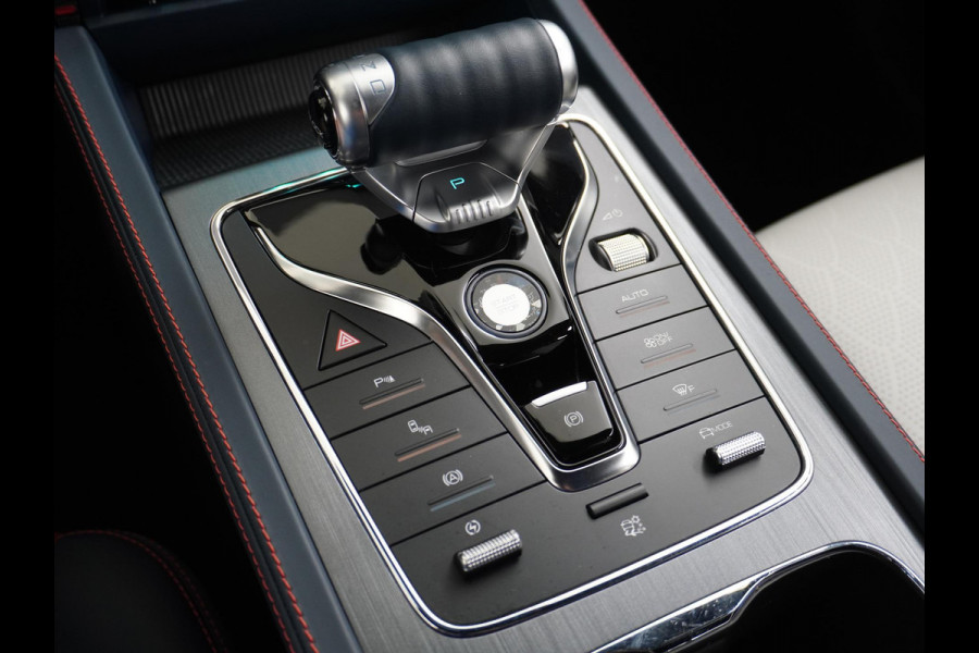 BYD ATTO 3 design VAN: 29.900,- VOOR: 26.770,- UW HERFSTVOORDEEL: 3.130,- Complete Auto | Panoramadak | Elektrische Kofferbak | 360° Camera | Rijklaar incl. Fabrieksgarantie t/m 2029 | Aandrijflijn & Accu tot 2031!