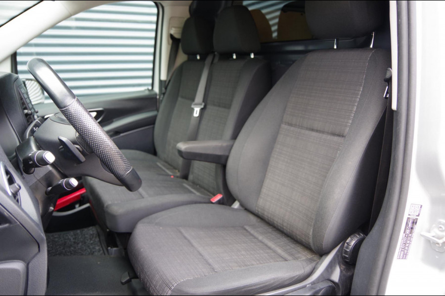 Mercedes-Benz Vito 116 CDI XL L3, 3-ZITS, AUT. LED, TREKHAAK, STOELVERWARMING, CAMERA, CRUISE, AIRCO, PARKEERSENSOREN