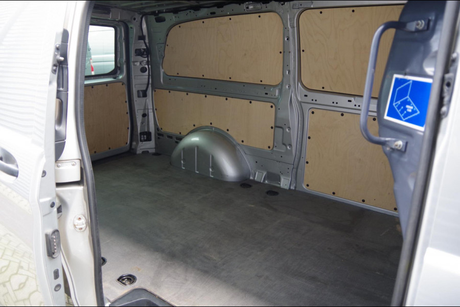 Mercedes-Benz Vito 116 CDI XL L3, 3-ZITS, AUT. LED, TREKHAAK, STOELVERWARMING, CAMERA, CRUISE, AIRCO, PARKEERSENSOREN