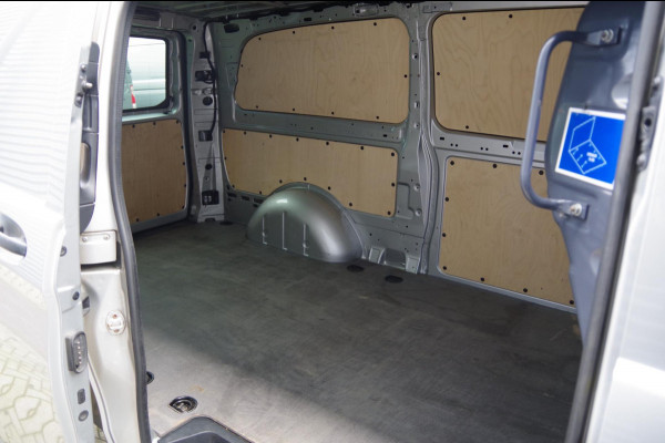 Mercedes-Benz Vito 116 CDI XL L3, 3-ZITS, AUT. LED, TREKHAAK, STOELVERWARMING, CAMERA, CRUISE, AIRCO, PARKEERSENSOREN