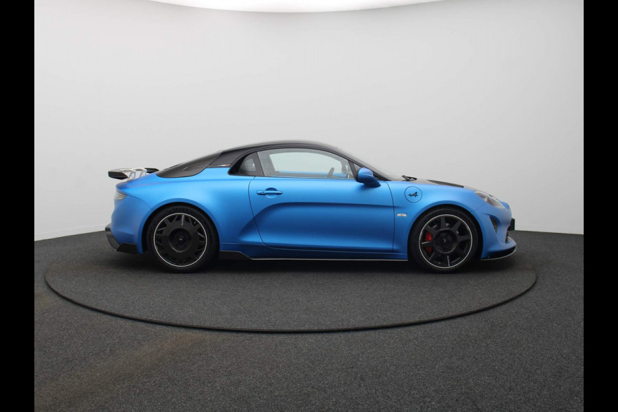 ALPINE A110 R 300pk Aerocarbon velgen | Focal Premium | Camera