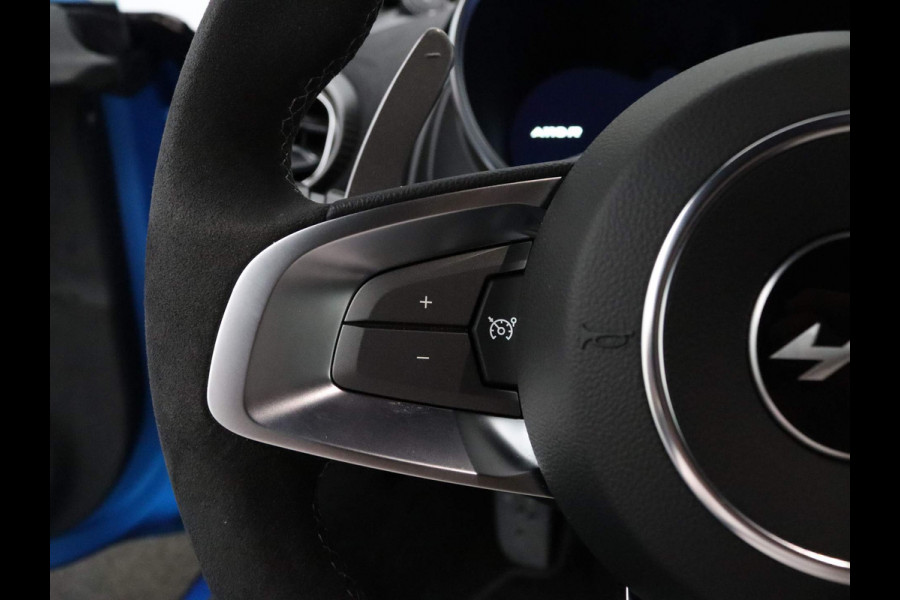 ALPINE A110 R 300pk Aerocarbon velgen | Focal Premium | Camera