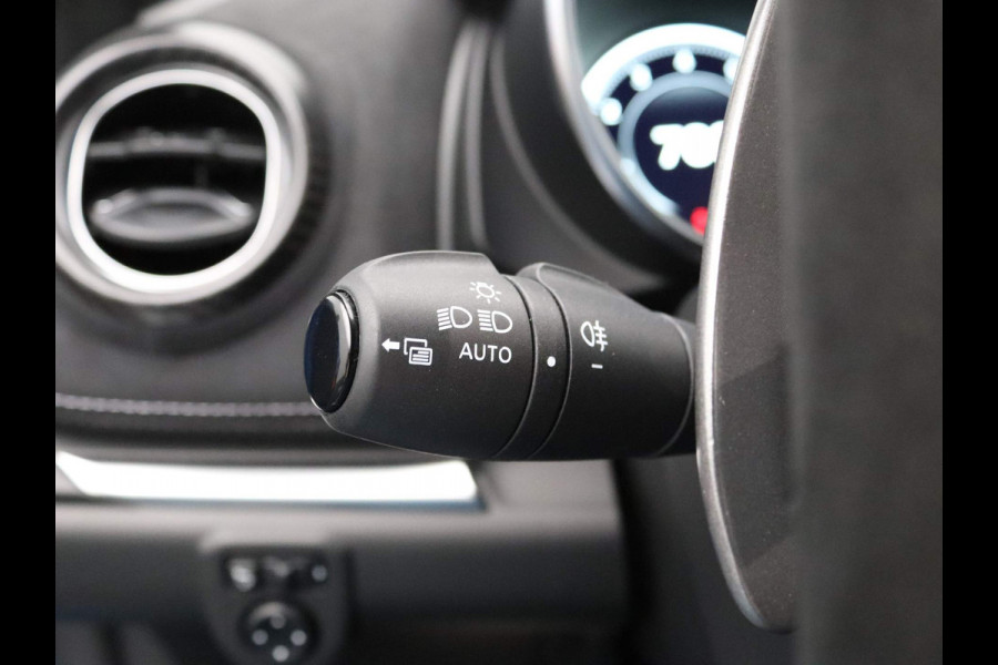 ALPINE A110 R 300pk Aerocarbon velgen | Focal Premium | Camera