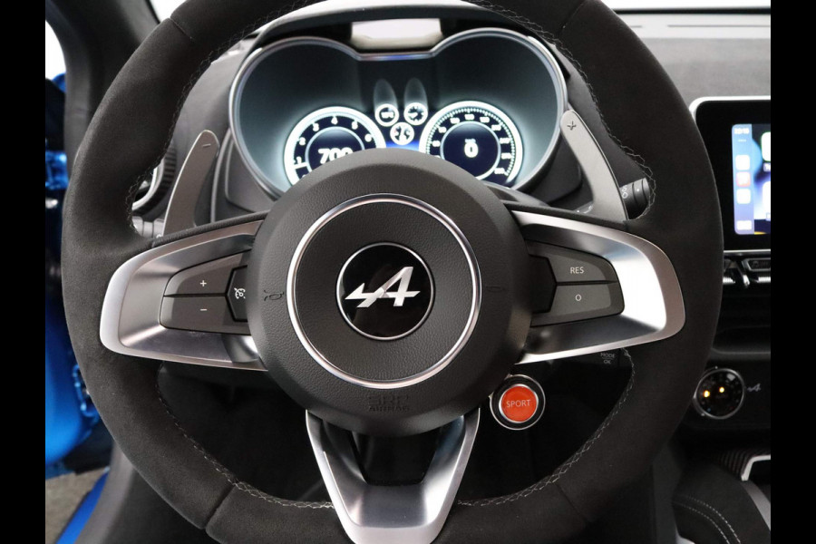 ALPINE A110 R 300pk Aerocarbon velgen | Focal Premium | Camera