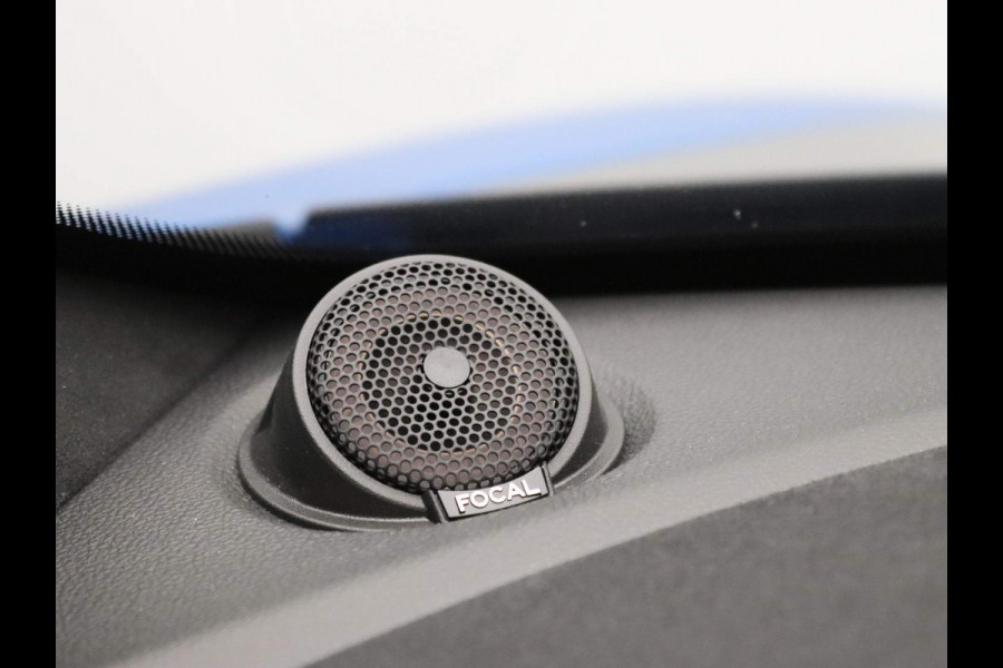 ALPINE A110 R 300pk Aerocarbon velgen | Focal Premium | Camera