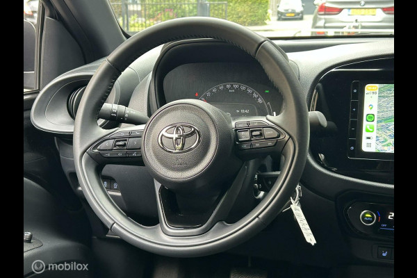 Toyota Aygo X 1.0 VVT-i S-CVT Automaat LED verl. / LM / Clima / Carplay / 10.250KM!!!