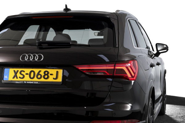Audi Q3 35 TFSI 2x S-Line 150 PK - Automaat | Dig.Cockpit | Adapt.Cruise | Leder | PDC | App.Connect | Auto.Airco | Elek. Klep | Elek.Trekhaak | LM 19" |