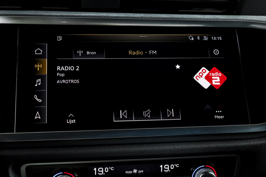Audi Q3 35 TFSI 2x S-Line 150 PK - Automaat | Dig.Cockpit | Adapt.Cruise | Leder | PDC | App.Connect | Auto.Airco | Elek. Klep | Elek.Trekhaak | LM 19" |