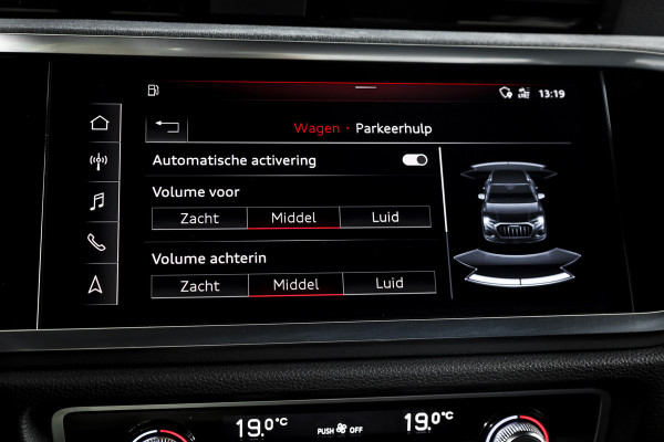Audi Q3 35 TFSI 2x S-Line 150 PK - Automaat | Dig.Cockpit | Adapt.Cruise | Leder | PDC | App.Connect | Auto.Airco | Elek. Klep | Elek.Trekhaak | LM 19" |