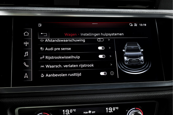 Audi Q3 35 TFSI 2x S-Line 150 PK - Automaat | Dig.Cockpit | Adapt.Cruise | Leder | PDC | App.Connect | Auto.Airco | Elek. Klep | Elek.Trekhaak | LM 19" |