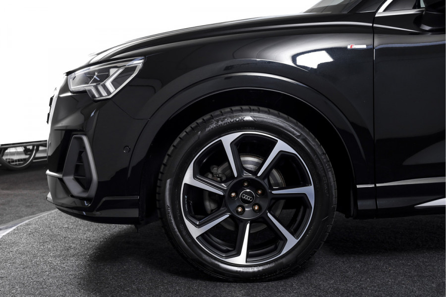 Audi Q3 35 TFSI 2x S-Line 150 PK - Automaat | Dig.Cockpit | Adapt.Cruise | Leder | PDC | App.Connect | Auto.Airco | Elek. Klep | Elek.Trekhaak | LM 19" |