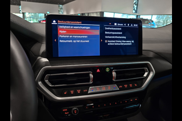 BMW iX3 FACELIFT M Sport High Executive 80 kWh Shadow|Driving Assistant|Keyless|HUD|Laser|Harman-Kardon|Pano|Sfeerverlichting