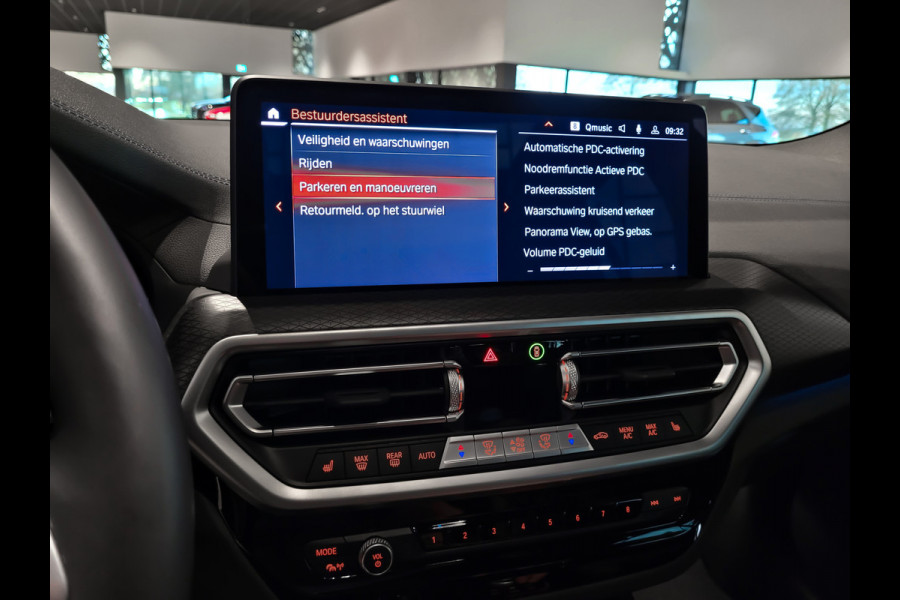 BMW iX3 FACELIFT M Sport High Executive 80 kWh Shadow|Driving Assistant|Keyless|HUD|Laser|Harman-Kardon|Pano|Sfeerverlichting