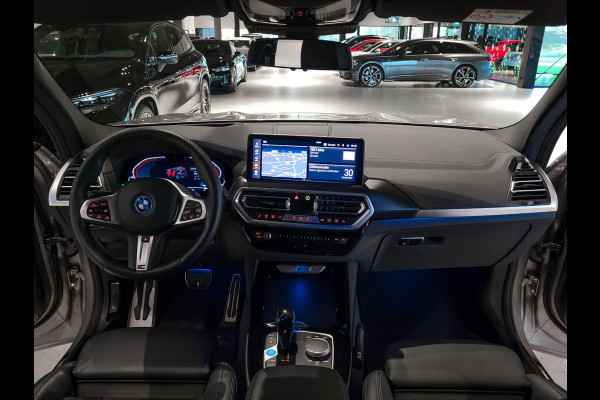 BMW iX3 FACELIFT M Sport High Executive 80 kWh Shadow|Driving Assistant|Keyless|HUD|Laser|Harman-Kardon|Pano|Sfeerverlichting