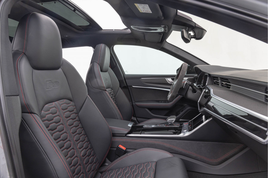 Audi RS6 Avant 4.0 TFSI 600pk Quattro Keramisch Pano Dynamic + Carbon B&O Standkachel HuD