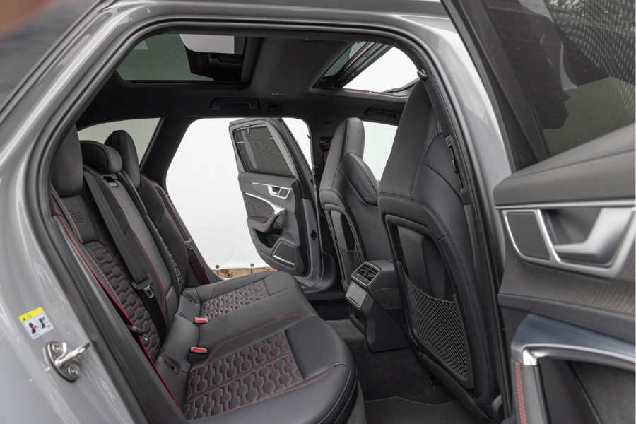 Audi RS6 Avant 4.0 TFSI 600pk Quattro Keramisch Pano Dynamic + Carbon B&O Standkachel HuD