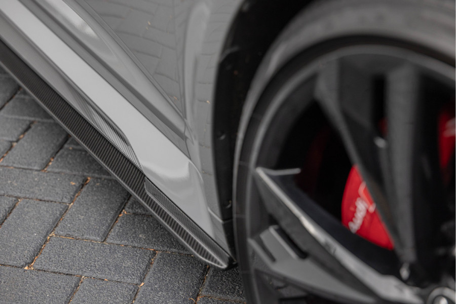 Audi RS6 Avant 4.0 TFSI 600pk Quattro Keramisch Pano Dynamic + Carbon B&O Standkachel HuD